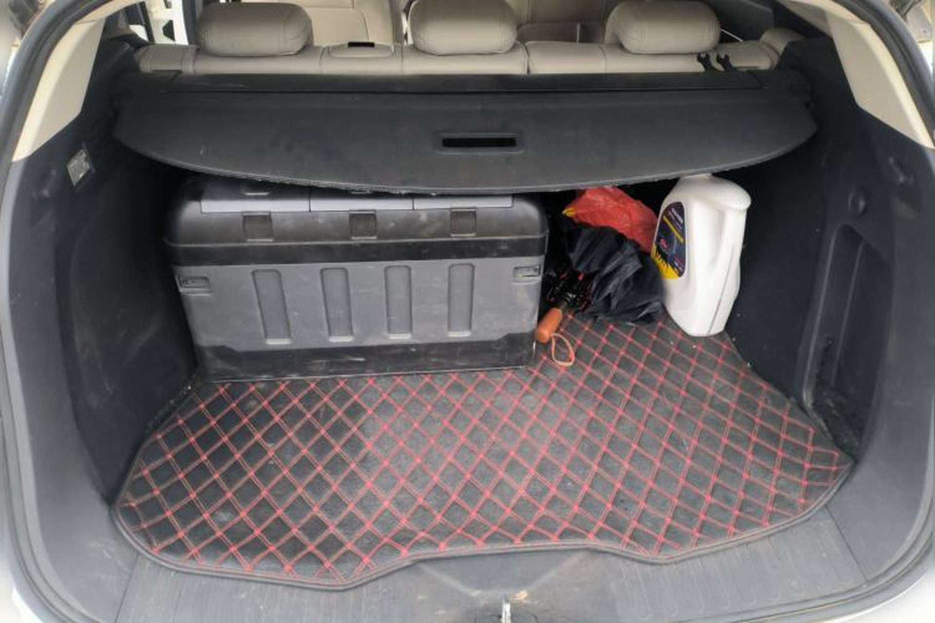 Used Wey VV7 2017 2.0T Flagship Model Trunk