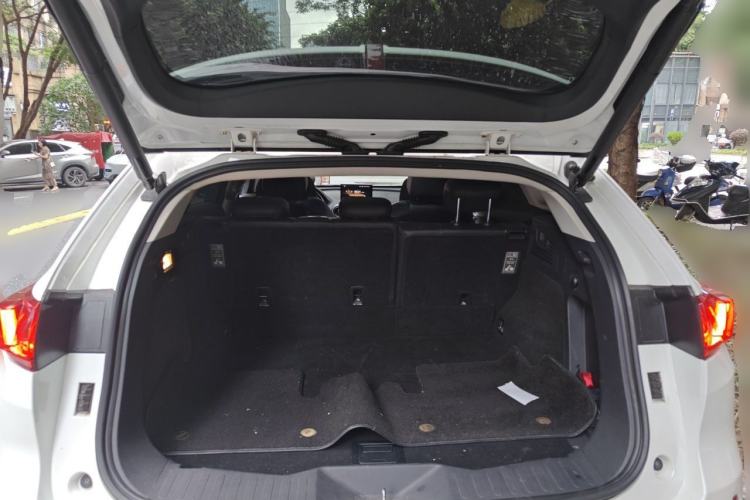 Used Wey VV7 2017 VV7c 2.0T Flagship Model Trunk