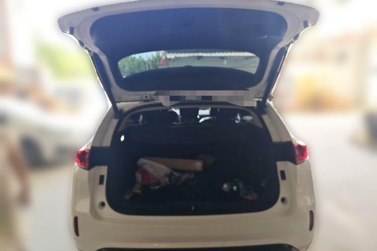 Used Wey VV7 2017 2.0T Ultra-Luxury Version Trunk