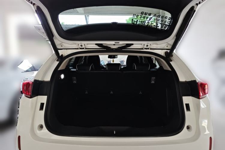 Used Wey VV7 2017 2.0T Flagship Model Trunk