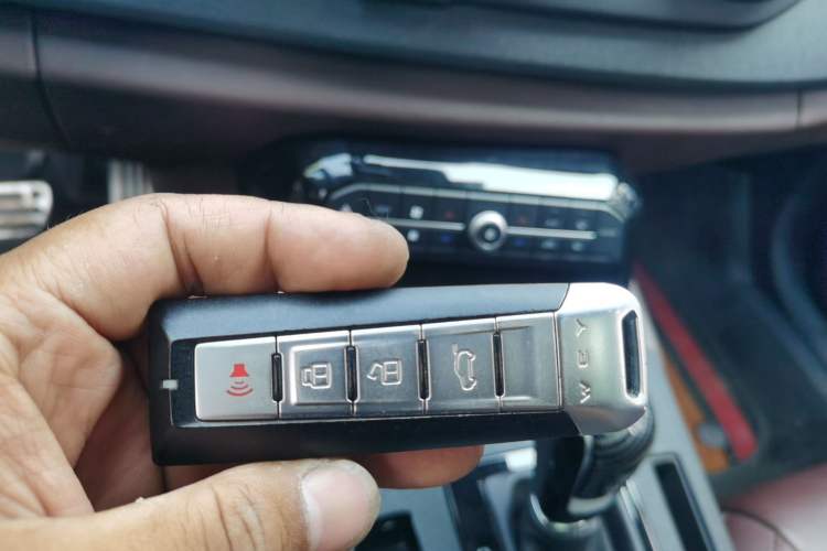 Used Wey VV7 2017 2.0T Flagship Model Vehicle Key