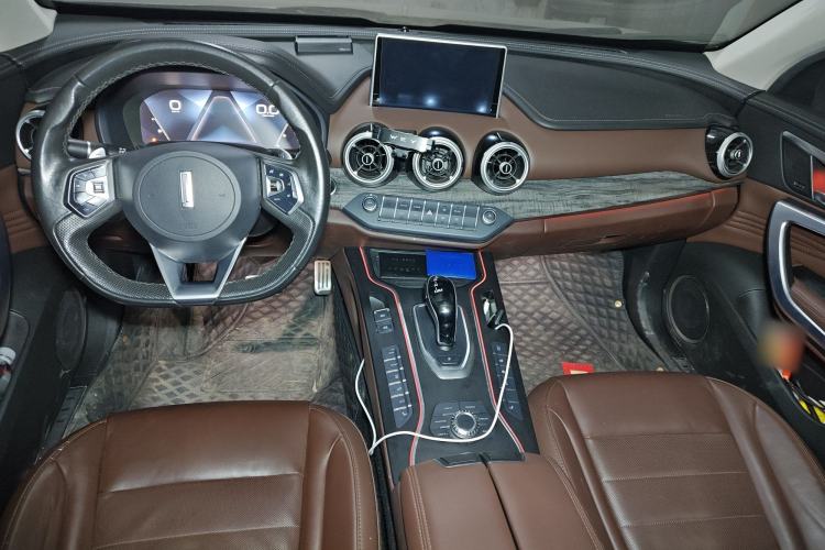 Used Wey VV7 2019 Upgraded Model 2.0T Flagship Version China V Standard Center Console