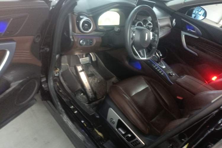 Used Wey VV7 2019 Upgraded Model 2.0T Flagship Version China V Standard Driver Seat