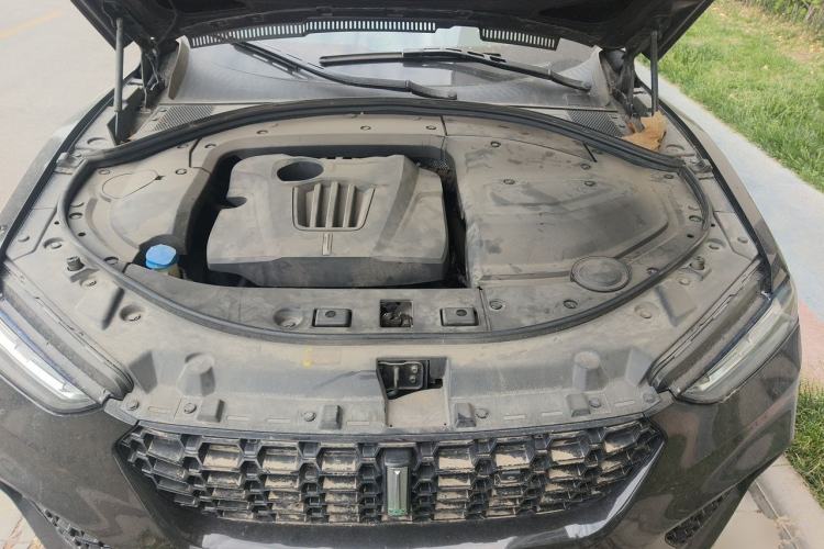 Used Wey VV7 2019 Upgraded Model 2.0T Flagship Version China VI Engine Bay