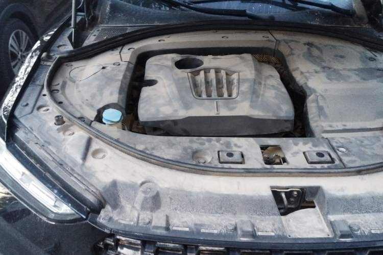 Used Wey VV7 2019 Upgraded Model 2.0T Flagship Version China VI Engine Bay Right