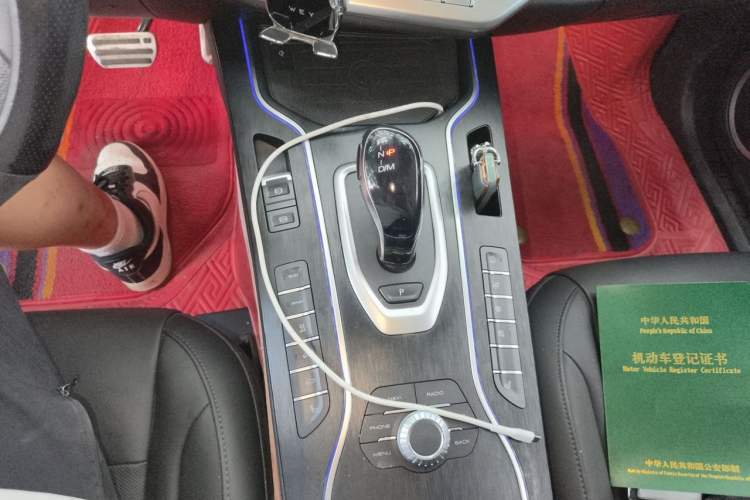 Used Wey VV7 2019 Upgraded Model 2.0T Flagship Version China VI Gear Lever