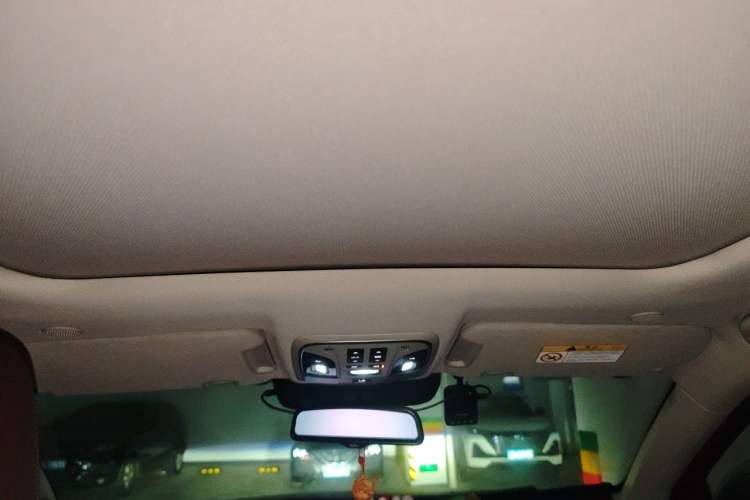 Used Wey VV7 2019 Upgraded Model 2.0T Flagship Version China V Standard Headliner