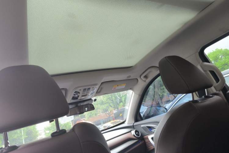 Used Wey VV7 2019 Upgraded Model 2.0T Flagship Version China VI Headliner