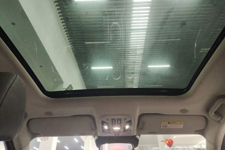 Used Wey VV7 2019 Upgraded Model 2.0T Ultra-Luxury Version China VI Standard Headliner