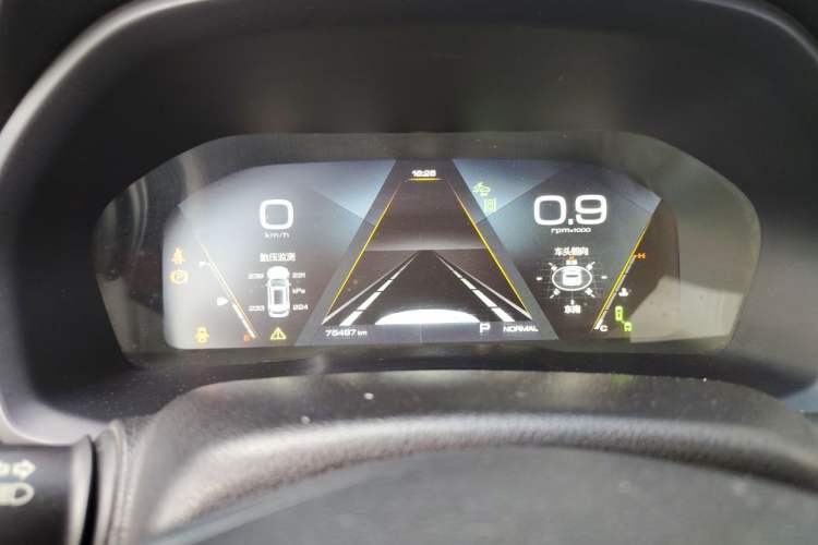 Used Wey VV7 2019 Upgraded Model 2.0T Flagship Version China V Standard Instrument Cluster