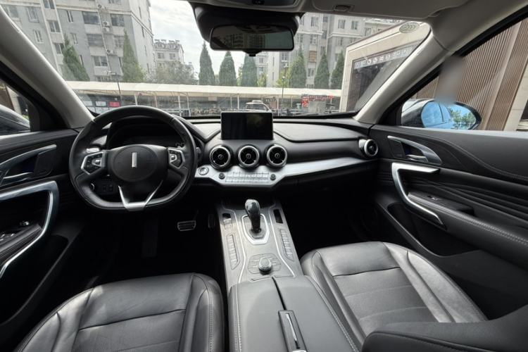 Used Wey VV7 2019 Upgraded Model 2.0T Flagship Version China VI Interior 1