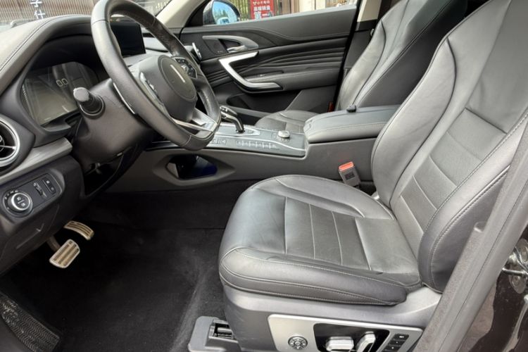 Used Wey VV7 2019 Upgraded Model 2.0T Flagship Version China VI Interior 2