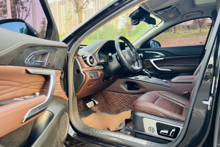Used Wey VV7 2019 Upgraded Model 2.0T Flagship Version China VI Left Front Seat