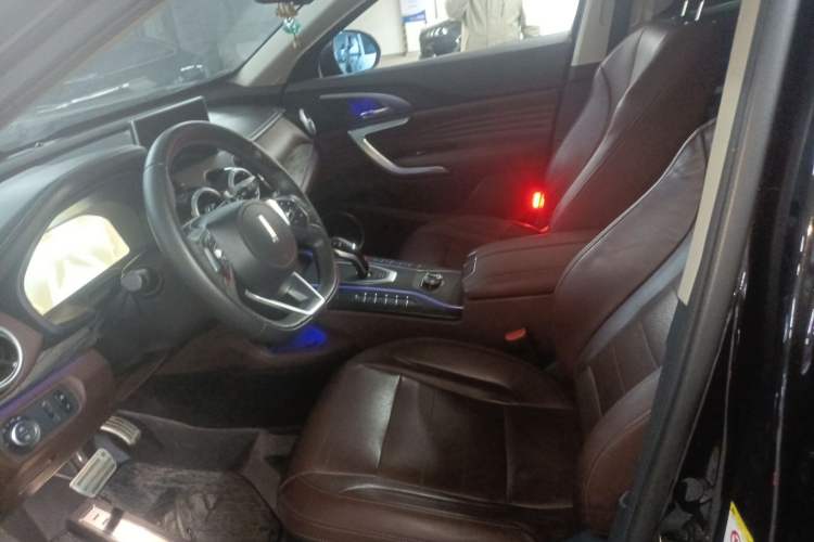 Used Wey VV7 2019 Upgraded Model 2.0T Flagship Version China V Standard Left Front Seat