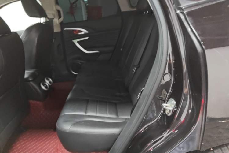 Used Wey VV7 2019 Upgraded Model 2.0T Ultra-Luxury Version China VI Standard Left Rear Seat