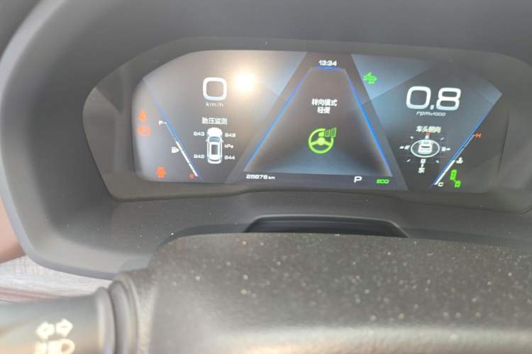 Used Wey VV7 2019 Upgraded Model 2.0T Flagship Version China VI Odometer Close Up
