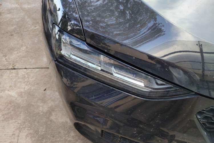 Used Wey VV7 2019 Upgraded Model 2.0T Flagship Version China V Standard Right Front Headlight