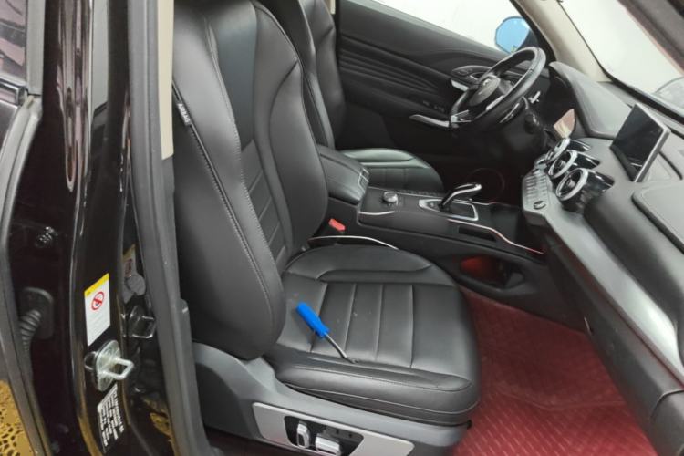Used Wey VV7 2019 Upgraded Model 2.0T Ultra-Luxury Version China VI Standard Right Front Seat