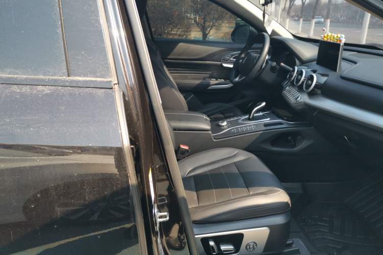 Used Wey VV7 2019 Upgraded Model 2.0T Flagship Version China V Standard Right Front Seat