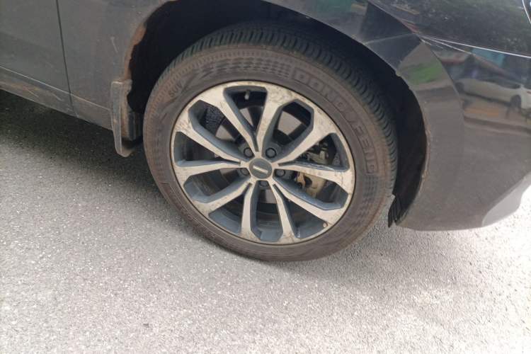 Used Wey VV7 2019 Upgraded Model 2.0T Ultra-Luxury Version China VI Standard Right Front Wheel Hub