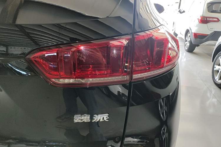 Used Wey VV7 2019 Upgraded Model 2.0T Flagship Version China V Standard Right Rear Taillight