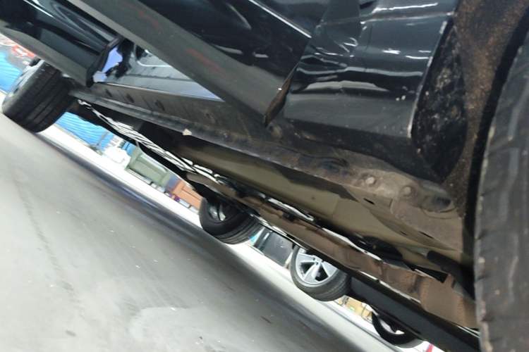 Used Wey VV7 2019 Upgraded Model 2.0T Ultra-Luxury Version China V Standard Right Side Sill