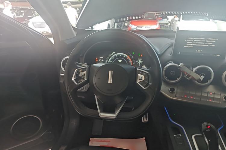 Used Wey VV7 2019 Upgraded Model 2.0T Flagship Version China VI Steering Wheel