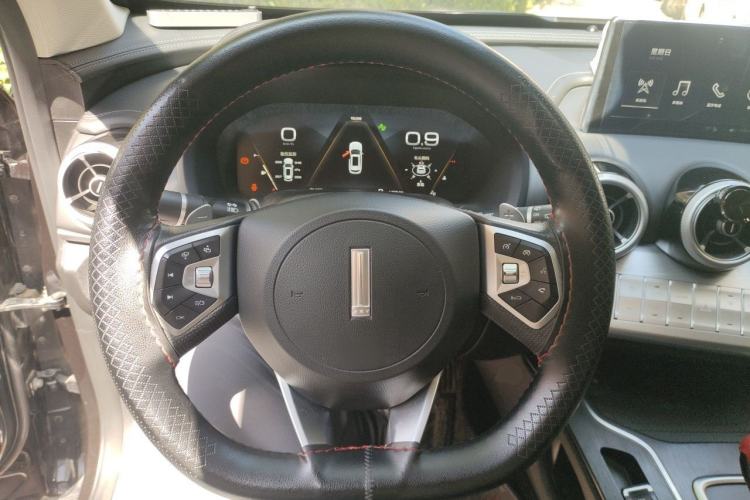 Used Wey VV7 2019 Upgraded Model 2.0T Flagship Version China VI Steering Wheel
