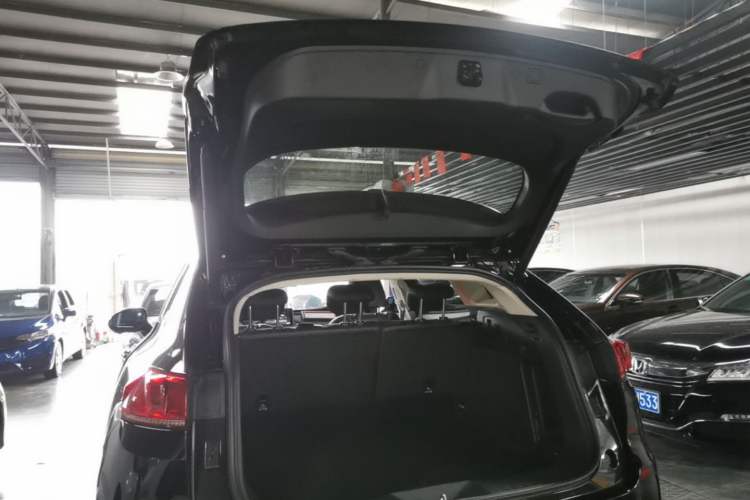 Used Wey VV7 2019 Upgraded Model 2.0T Flagship Version China V Standard Trunk