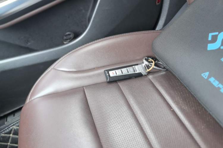 Used Wey VV7 2019 Upgraded Model 2.0T Ultra-Luxury Version China VI Standard Vehicle Key