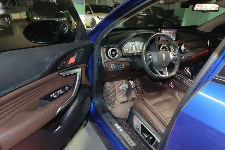Used Wey VV7 2019 Upgraded Model 2.0T Flagship Version China VI Driver Seat