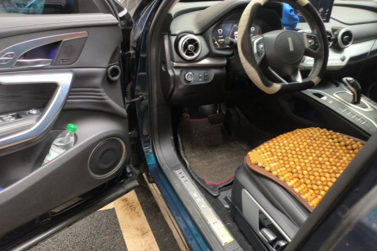 Used Wey VV7 2019 Upgraded Model 2.0T Ultra-Luxury Version China V Standard Driver Seat