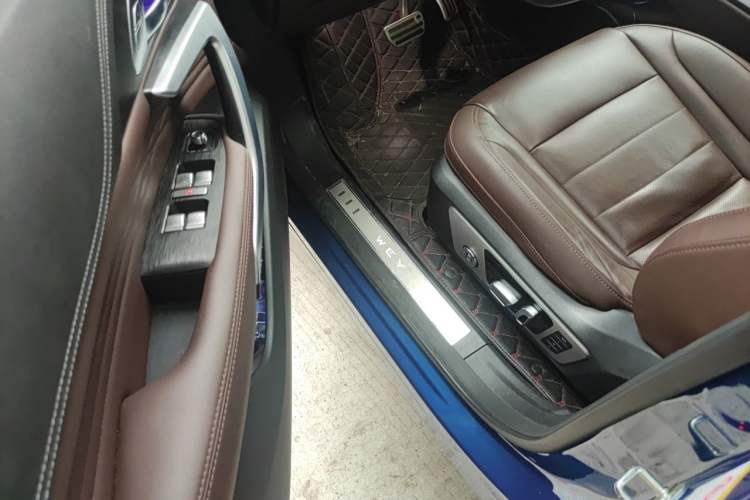 Used Wey VV7 2019 Upgraded Model 2.0T Flagship Version China VI Driver Seat