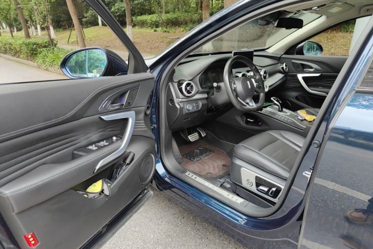Used Wey VV7 2019 Upgraded Model 2.0T Flagship Version China VI Driver Seat