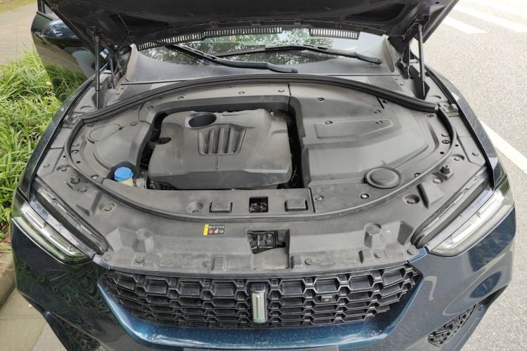 Used Wey VV7 2019 Upgraded Model 2.0T Flagship Version China VI Engine Bay