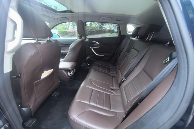 Used Wey VV7 2019 Upgraded Model 2.0T Ultra-Luxury Version China V Standard Interior 3