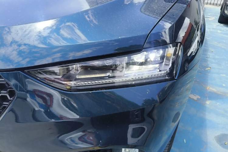 Used Wey VV7 2019 Upgraded Model 2.0T Flagship Version China V Standard Left Front Headlight
