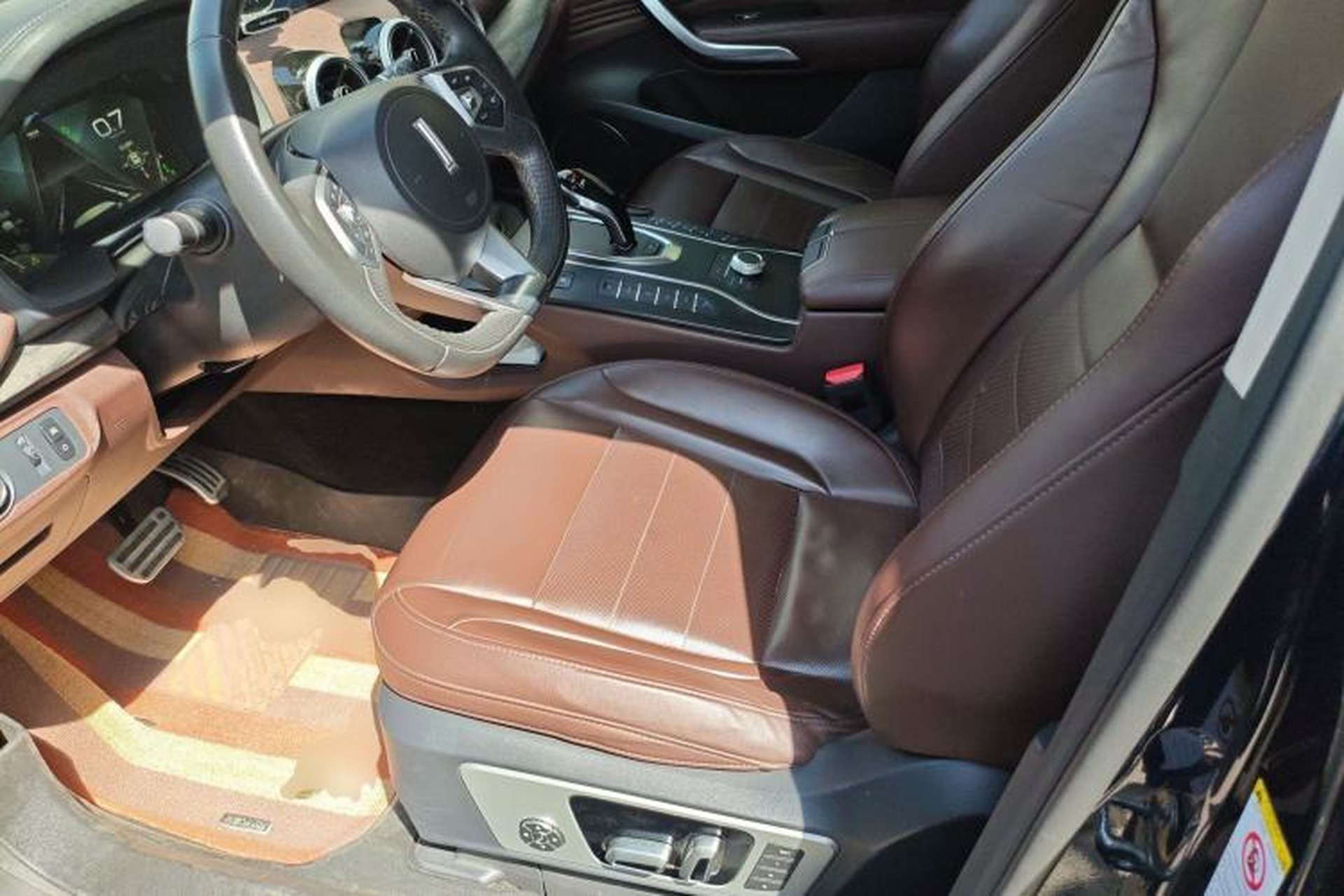 Used Wey VV7 2019 Upgraded Model 2.0T Flagship Version China VI Left Front Seat