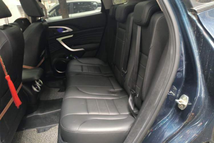 Used Wey VV7 2019 Upgraded Model 2.0T Ultra-Luxury Version China V Standard Left Rear Seat