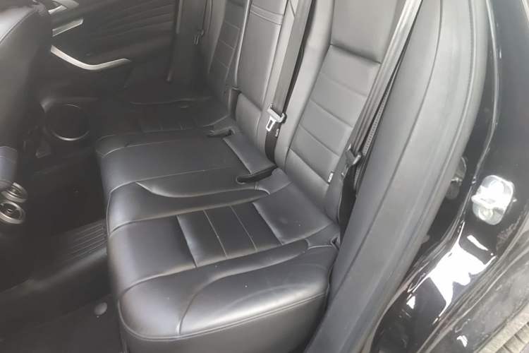 Used Wey VV7 2019 Upgraded Model 2.0T Flagship Version China V Standard Left Rear Seat
