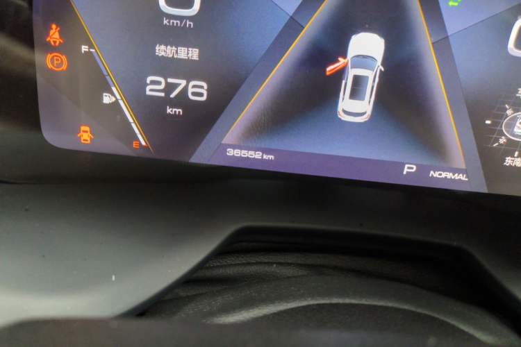 Used Wey VV7 2019 Upgraded Model 2.0T Ultra-Luxury Version China V Standard Odometer Close Up
