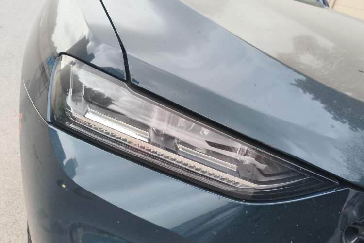 Used Wey VV7 2019 Upgraded Model 2.0T Flagship Version China VI Right Front Headlight