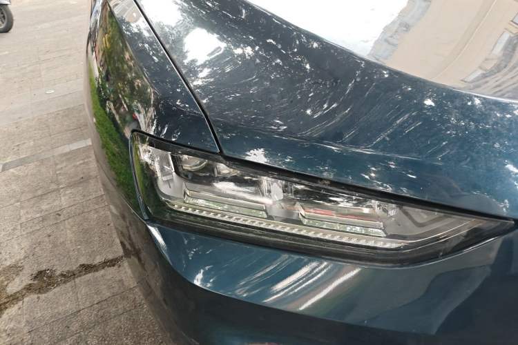Used Wey VV7 2019 Upgraded Model 2.0T Ultra-Luxury Version China VI Standard Right Front Headlight