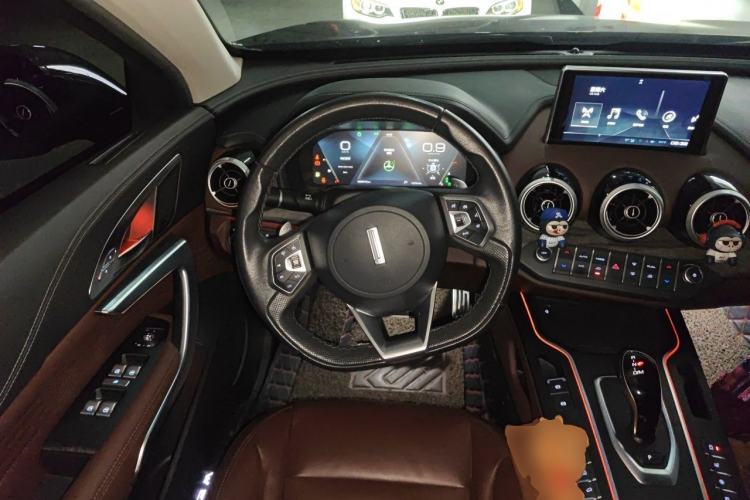 Used Wey VV7 2019 Upgraded Model 2.0T Flagship Version China V Standard Steering Wheel