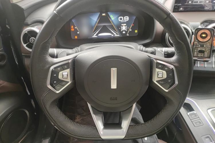 Used Wey VV7 2019 Upgraded Model 2.0T Flagship Version China VI Steering Wheel