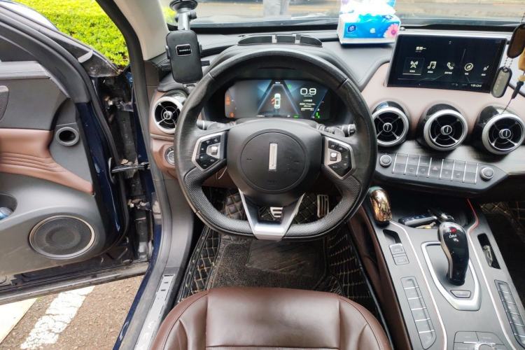 Used Wey VV7 2019 Upgraded Model 2.0T Flagship Version China V Standard Steering Wheel