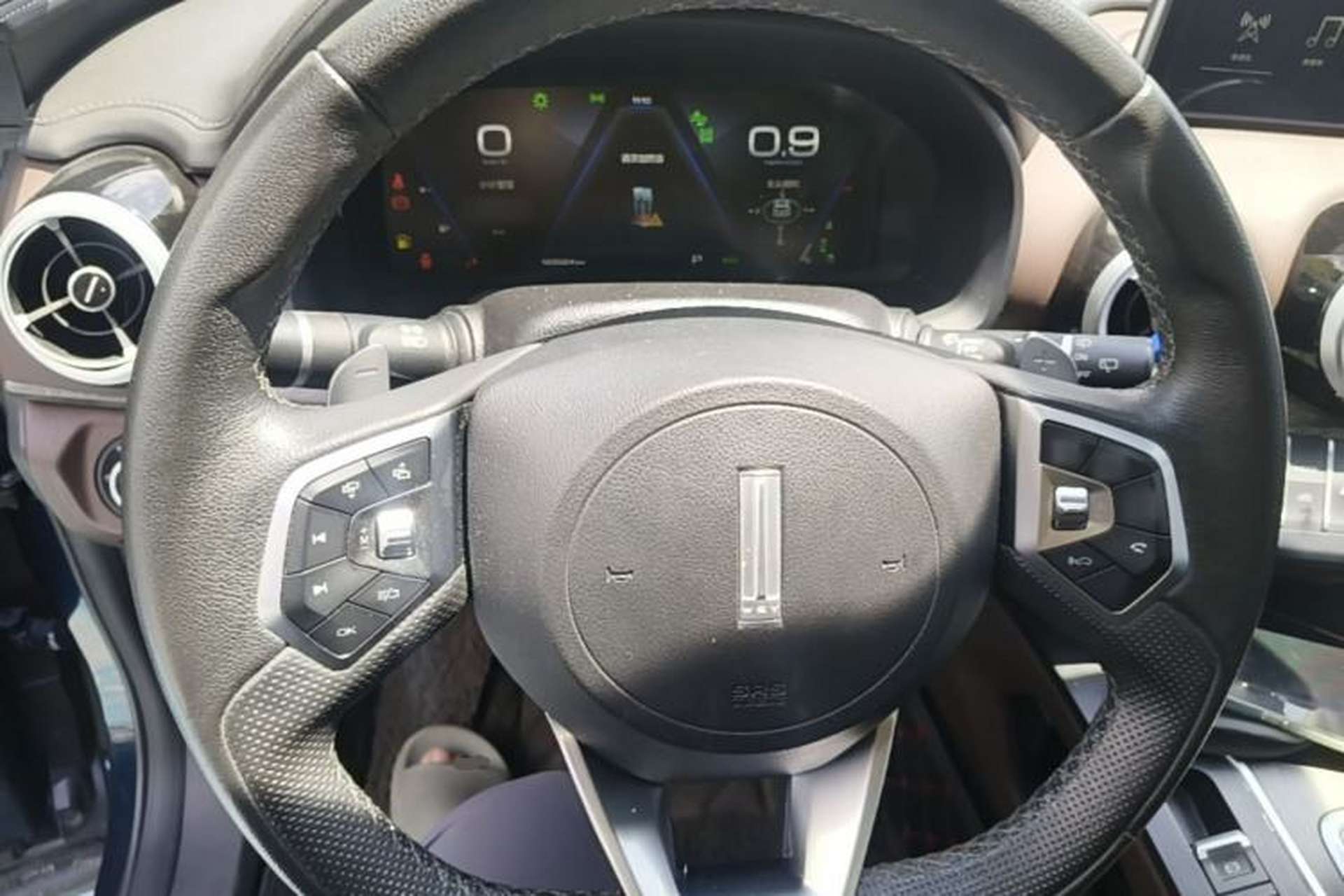 Used Wey VV7 2019 Upgraded Model 2.0T Flagship Version China V Standard Steering Wheel
