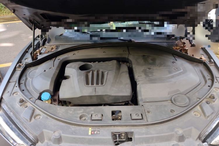 Used Wey VV7 2019 Upgraded Model 2.0T Flagship Version China VI Engine Bay