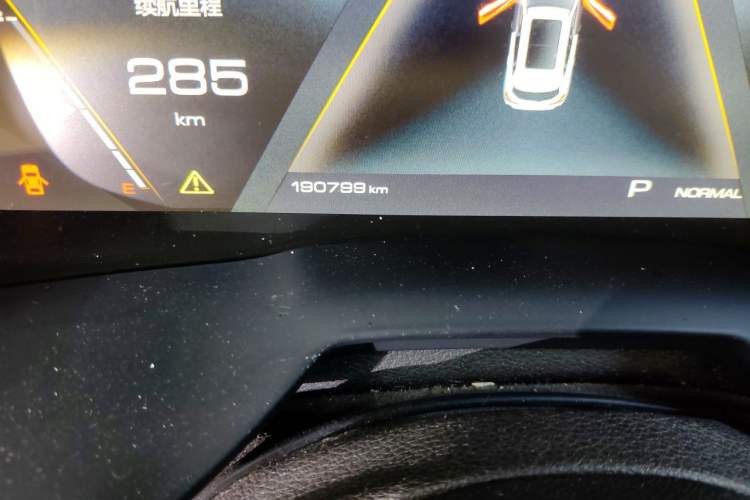 Used Wey VV7 2019 Upgraded Model 2.0T Flagship Version China VI Odometer Close Up