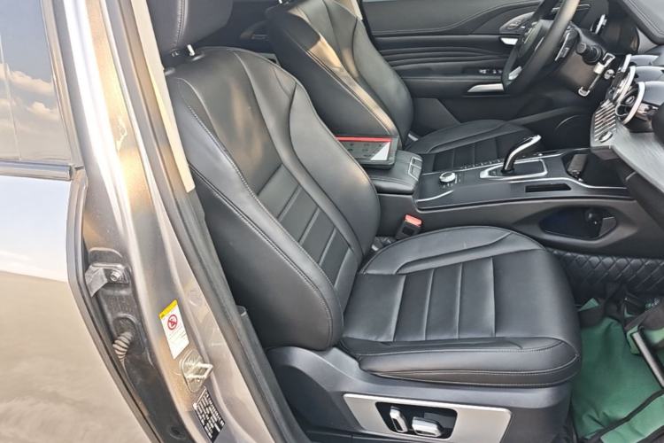 Used Wey VV7 2019 Upgraded Model 2.0T Ultra-Luxury Version China V Standard Right Front Seat